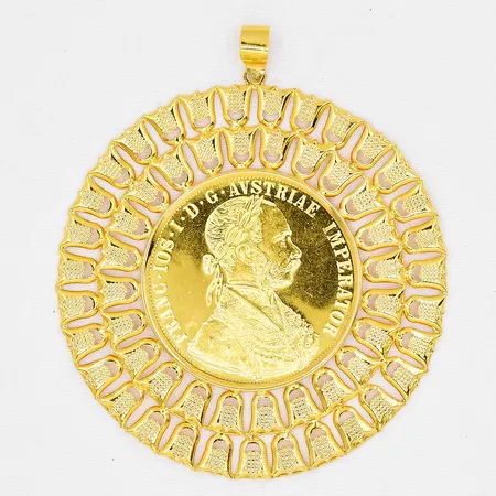 Hänge myntliknande, ca Ø 70mm, Franc IOS I D G Avstriae Imperator, 1915, 21K, ram 14K Vikt: 21,4 g
