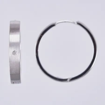 Ett par örhängen, creoler, Ø ca22mm, bredd: ca 4mm, GHA, 925/1000 silver Vikt: 5,3 g
