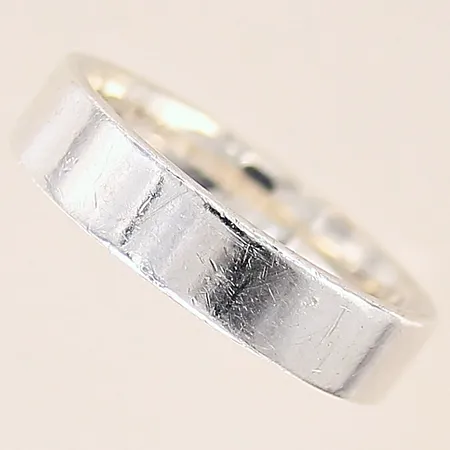 Ring, stl: 19, bredd: 5mm, silver 925/1000 Vikt: 5,2 g