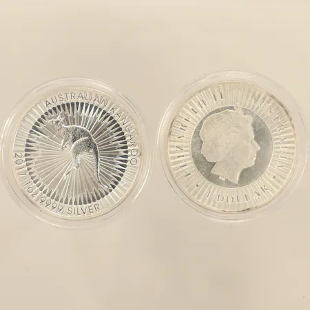 Två samlarmynt, Elizabeth II 1 dollar Australia, australian kangaroo 2017, silver 999/1000, Vikt: 62,7 g