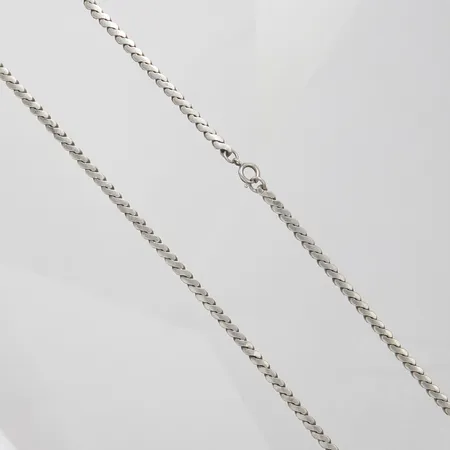 Kedja, S-länk, längd: 46,5cm, bredd: 3,4mm, några mindre ojämnheter, silver 925/1000 Vikt: 24,5 g