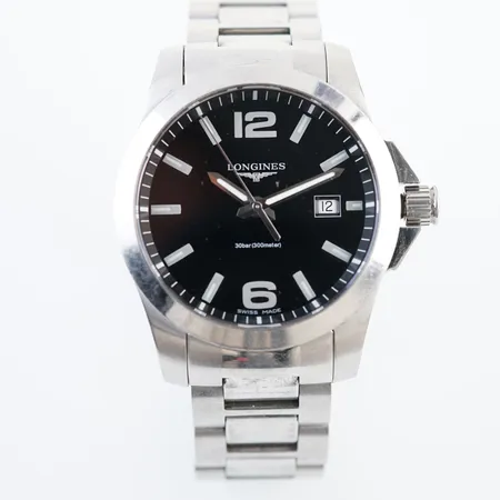 Herrur Longines Conquest, quartz, ca 41mm, stål, bruksslitage, innermått 20cm, inga tillbehör