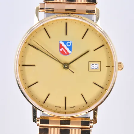 Herrur Borlänge kommun, datum, quartz, Ø33 mm, graverad boett, fungerar ej vid testtillfället, stål klocklänk 14K. Bruttovikt 42,3g