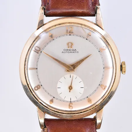 Herrur Omega, automat, liten sekundvisare, Ø35 mm, fungerar vid testtillfället, brunt läderband, gulmetall.  Vikt: 0 g