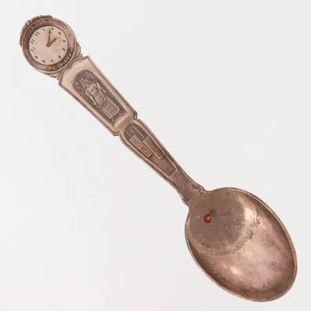 Dopsked, längd 14cm, gravyr, silver 830/1000.  Vikt: 28,5 g