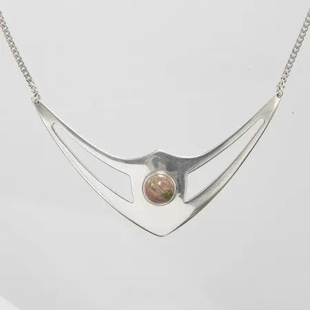 Silvercollier, unakit, längd: ca 42cm, bredd: 2,2-52mm, svenska stämplar, 925/1000 Vikt: 15,5 g