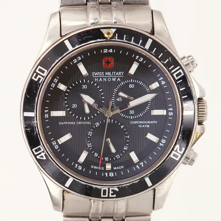  Herrur Hanowa Swiss Military, stål, kronograf, Ø42mm, ref-.nr: 6-5183, stålarmband, färgbortfall på glasring, repig, kronograf återställer ej, inga tillbehör. 