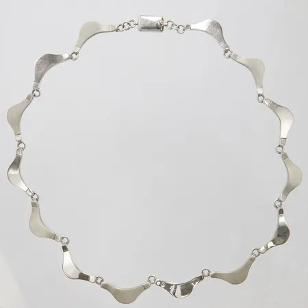 Collier, längd:44cm, bredd:3-9mm, delvis matterad yta, glapp vid låset, S925/1000 Vikt: 47,8 g