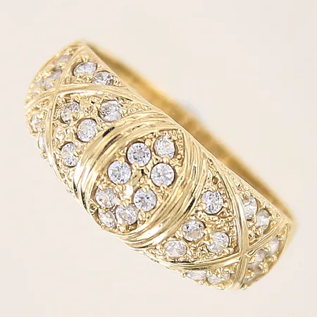 Ring med vita stenar, stl 17½, bredd 3-8mm, 14K  Vikt: 4,1 g