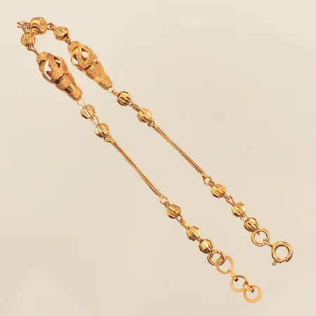 Armband, längd 18cm-19,5cm, bredd 1-6,3mm, defekt ögla vid lås, 21K  Vikt: 5,5 g