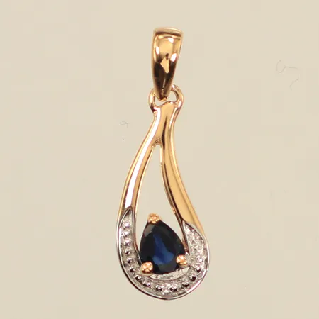  Hänge med diamanter ca 1 x 0,0025ct, ca 18mm, bredd ca 5,8mm, 18K Vikt: 0,5 g