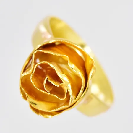 Ring ros, stl 20, Ø 14,5mm, graverad, 18K Vikt: 11,3 g
