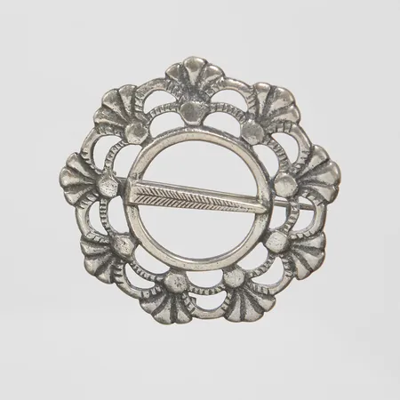 Brosch, Ø40mm, silver, 830/1000 Vikt: 8 g