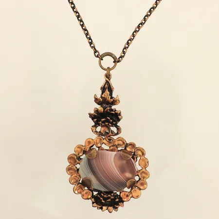 Collier, bandagat, längd ca 66cm, bredd 3,8-54,5mm, brons, Pentti Sarpaneva
