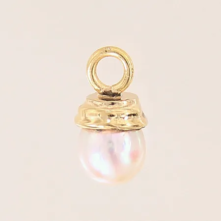 Hänge med odlad pärla, 11x6mm, ostämplad, 18K  Vikt: 1,3 g