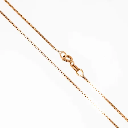 Kedja, Venezia i 18K guld. Den är 40 cm lång, 0,9 mm bred och väger 3,0g. GFAB, 750. Springring. 