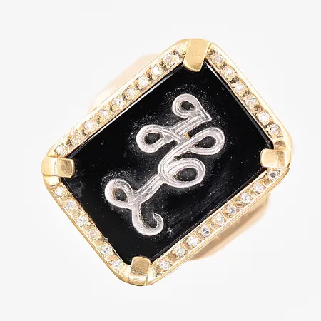 Klackring, diamanter 0,15ctv, stl 23, ovandel 22x28mm, svart sten, 18K  Vikt: 41,8 g