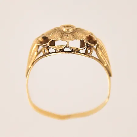 Ring, bucklig, defekt, 18K  Vikt: 1,4 g