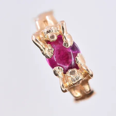 Ring Zorn, kullor, stl 18½, bredd 3-7 mm, 18K. Vikt: 7,9 g