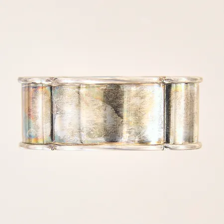 Servettring, 53x33mm, oxiderad, silver 830/1000 Vikt: 14,2 g