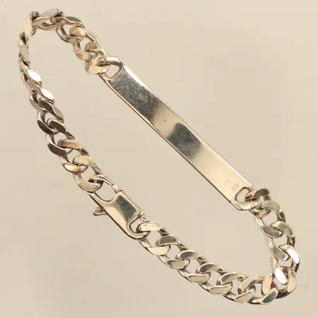 Armband med gravyrbricka, längd 19,5cm, bredd ca 6,5mm, 925/1000 silver  Vikt: 20 g