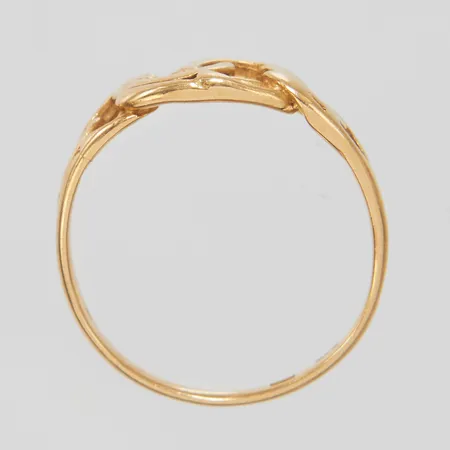 Ring, Bismarck, Ø17, bredd:1,5-7,5mm, 18K Vikt: 2,5 g