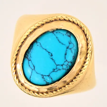 Ring med ljusblå sten, troligen turkosimitation, stl 19, bredd 2-18mm, 21K  Vikt: 6,5 g