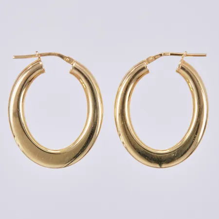 Ett par örhängen, längd: ca 3,2cm, bredd: ca 3mm, förgylld, GHA, 925/1000 silver Vikt: 6,2 g