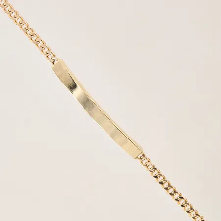 Armband Pansar med bricka, längd: 19cm, bredd: 3,5-4,5mm, 18K  Vikt: 5,8 g
