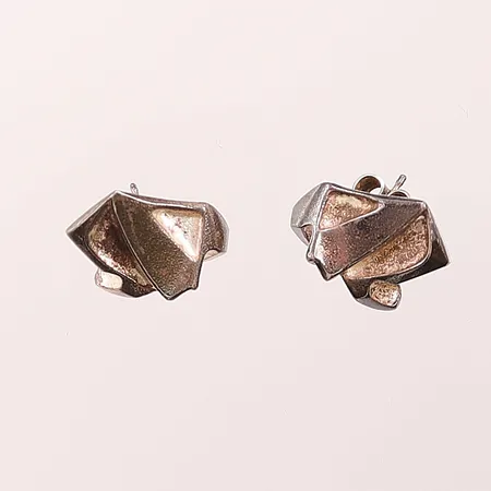 Ett par örhängen Lapponia "Nastassia", design:Björn Weckström, 20x18mm, 1 snurrebuss saknas, 925/1000 Silver 8,3g.