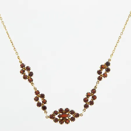 Collier med granater ca 40cm, ca 2-10mm, förgyllt, skev länkbit, 925/1000 Silver Vikt: 5,8 g