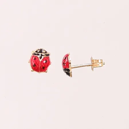 Ett par örhängen "nyckelpiga", 6mm, 18K 0,4g.