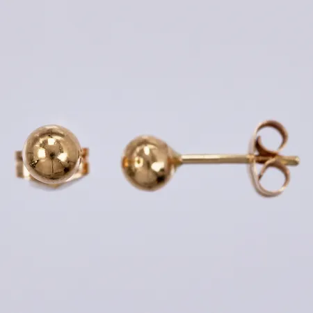 Ett par örhängen, Ø ca 4mm, 18K  Vikt: 0,4 g