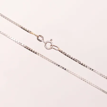 Kedja, 39cm, bredd:1,5mm, lagad lås, 18K 6,7g.