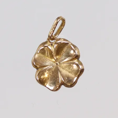 Hänge fyrklöver 9x14mm inklusive hängöglan, 18K  Vikt: 0,4 g