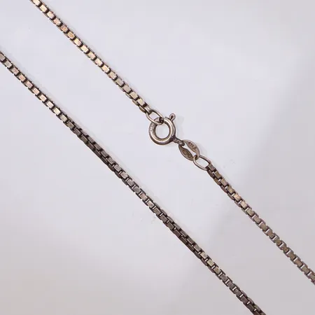 Kedja Venezia, längd 60,5cm, bredd 2mm, 825/1000 silver Vikt: 9,8 g