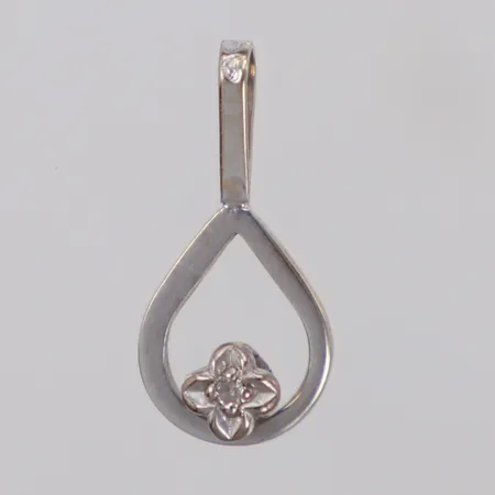 Hänge med diamant ca 0,01ct, längd 16mm, bredd 8mm, vitguld, 18K Vikt: 0,5 g