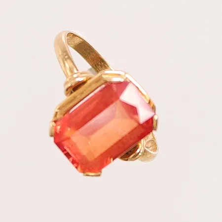 Ring, Ø17½, bredd:12mm, orange sten, 18K 3,2g.