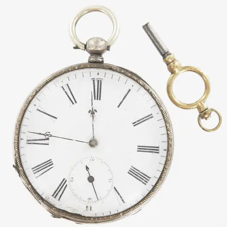 Fickur, Cylindre Juvelier, gulmetall, manuell, boett-nr 15223, med uppdragsnyckel, åldersbetingat slitage, sprucket glas