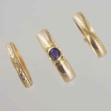 Ringar graverad, 18K Vikt: 10,3 g