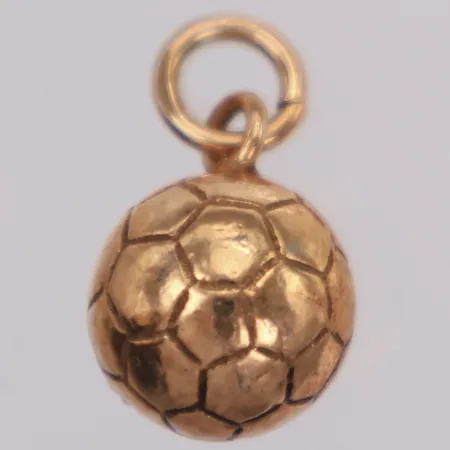 Hänge fotboll, längd 15mm, bredd 9mm, förgyllt silver, 925/1000 Vikt: 4,8 g