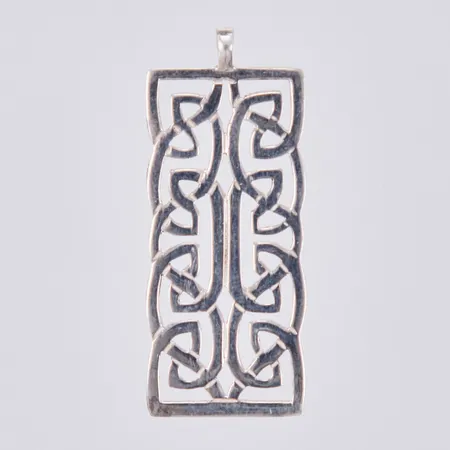 Hänge, längd: ca 4cm, bredd: ca 17mm, 925/1000 silver  Vikt: 4,9 g