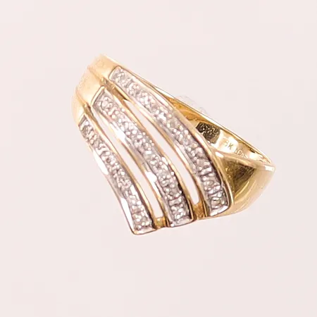 Ring, diamanter 21x ca 0,005ct, Ø18¾, bredd:12mm, 18K 2,9g.