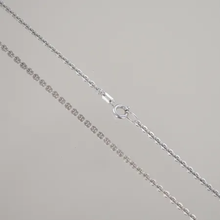 Halskedja ankar, längd 69 cm, bredd 2 mm. Silver 835/1000 Vikt: 8,2 g