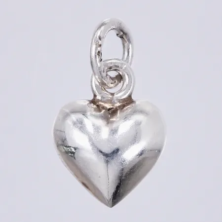Hänge hjärta, längd: ca 1,2cm, bredd: ca 8mm, 925/1000 silver  Vikt: 0,4 g