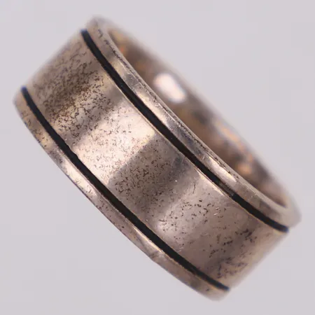 Ring, stl 23, bredd 11,2mm, 925/1000 silver Vikt: 19,3 g