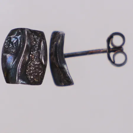 Örhängen, längd 12mm, bredd 7mm, 925/1000 silver Vikt: 1,4 g