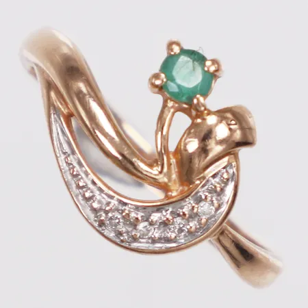 Ring, diamanter 4 xca0,005ct, smaragd, stl 17¼, bredd 1,8-12mm, roséfärgad, 14K  Vikt: 2,1 g