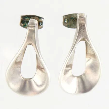 Ett par örhänge, 26mm, bredd: 13mm, silver 925/1000 Vikt: 5,7 g