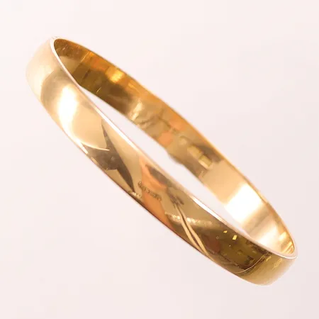 Armring, 62x54mm, bredd:8mm, Guldkedjan Gk Ab, 1977, 18K 36,2g.